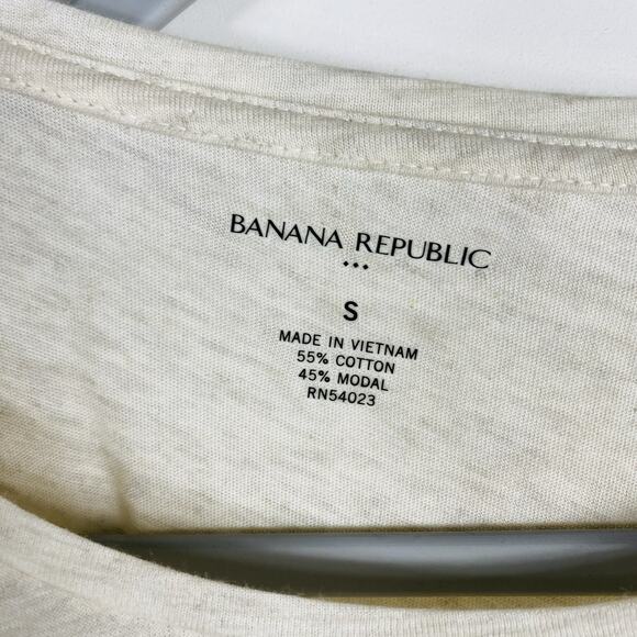 Banana Republic Size Small Stay Humble Be Kind Graphic Tee Top Tan Cotton Modal - Picture 3 of 4